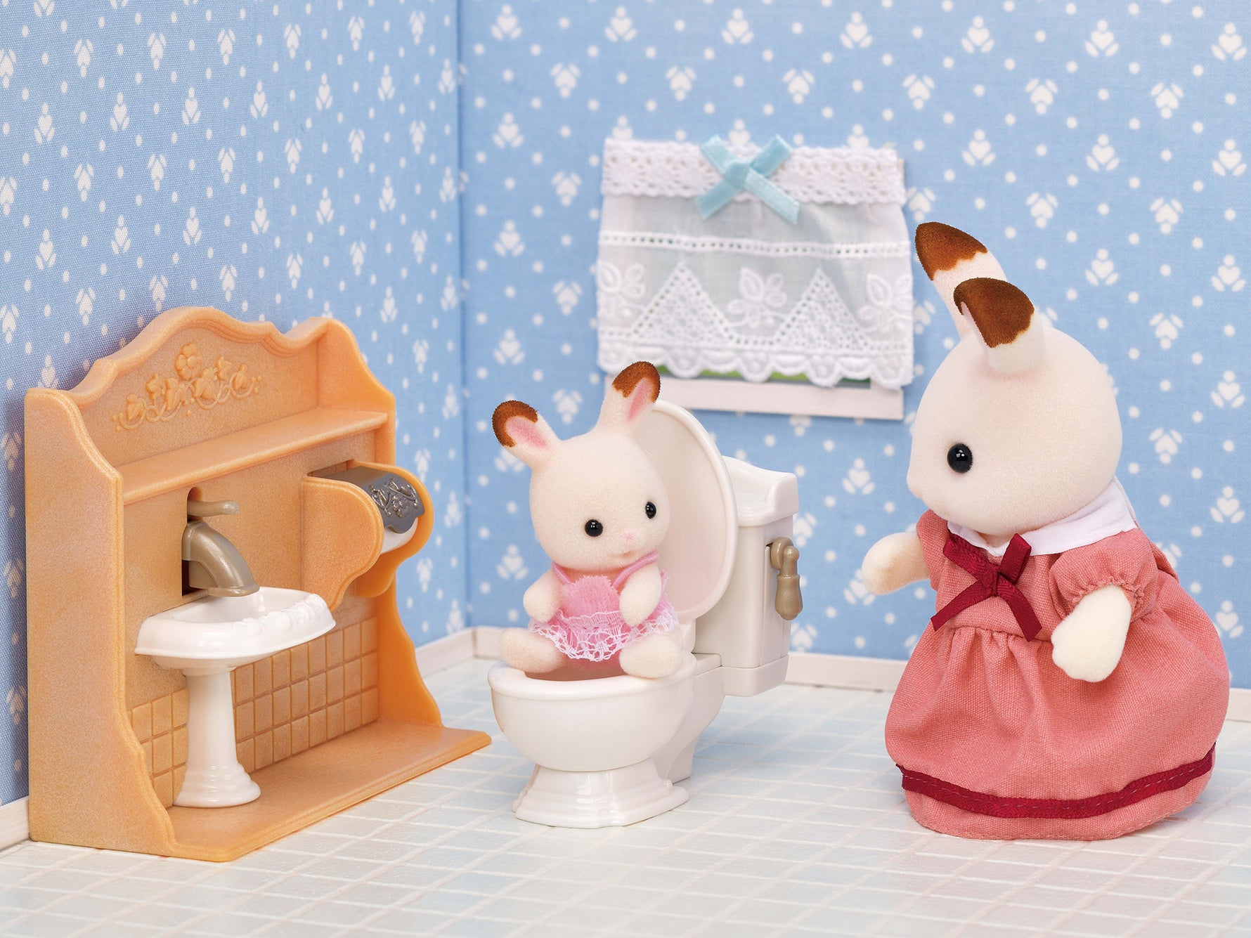 Sylvanian Families Playful Starter Furniture Set / ซิลวาเนียน ชุดเฟอร์นิเจอร์ เพลย์ฟูล สตาร์ทเตอร์