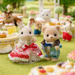 Sylvanian Families Anniversary Friends Set -Freya & Theo / ซิลวาเนียน ชุดเพื่อนฉลองครบรอบ -เฟรย่า และ ธีโอ