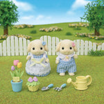 Sylvanian Families  Blossom Gardening Set -Flora Rabbit Sister & Brother-/ ซิลวาเนียน แฟมิลี่ พี่น้องฟลอราแรบบิทและชุดปลูกดอกไม้