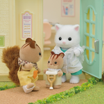 Sylvanian Families Country Doctor Gift Set / ซิลวาเนียน แฟมิลี่ คลีนิคคุณหมอ กิ๊ฟเซ็ท