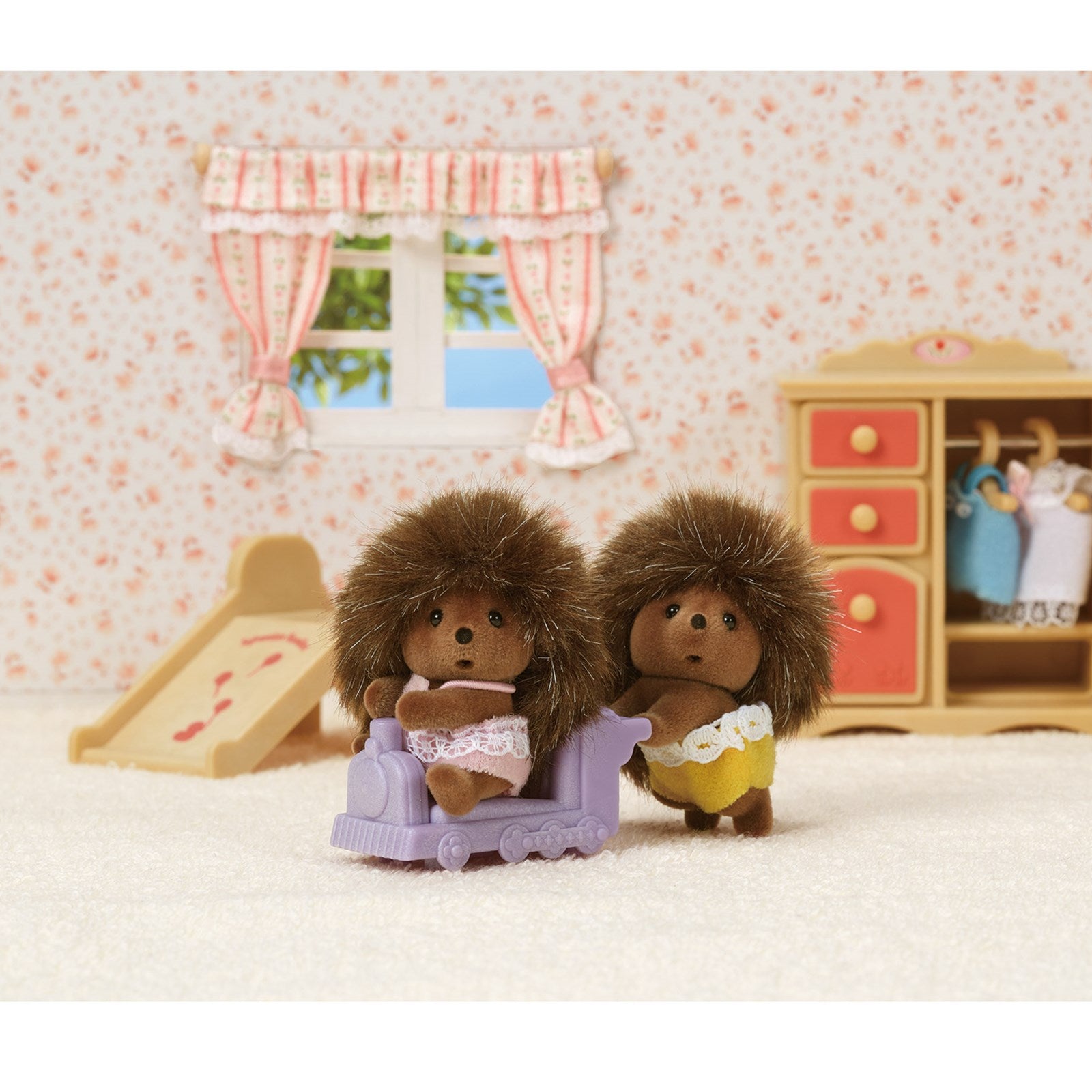 Sylvanian Families Hedgehog Twins / ฝาแฝดเม่น