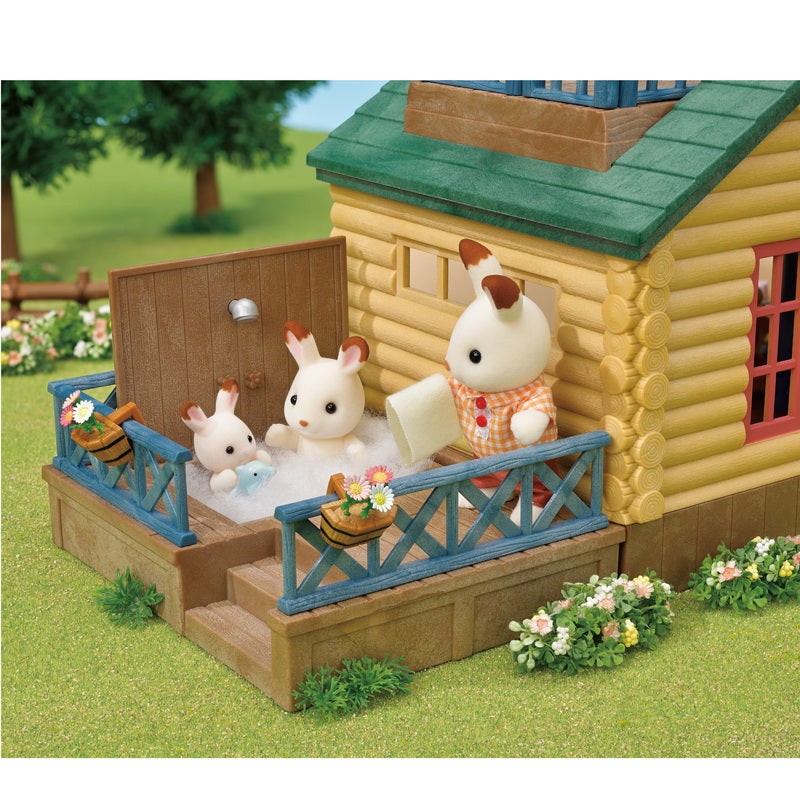 Sylvanian Families Log Cabin Gift Set (Green Roof) / ซิลวาเนียน แฟมิลี่ กระท่อมตากอากาศ กิ๊ฟเซ็ท (หลังคาสีเขียว)