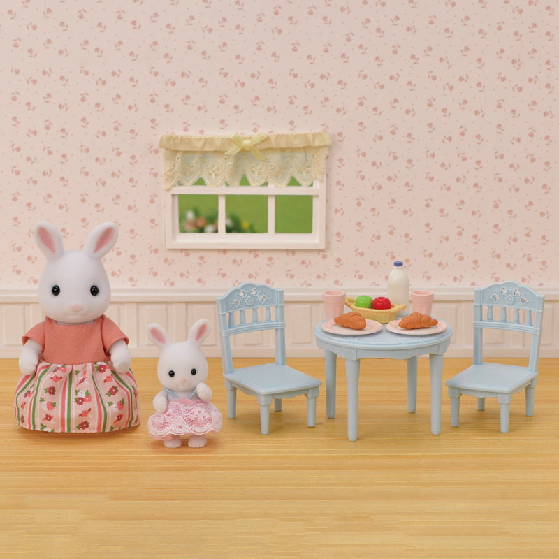 Sylvanian Families Snow Rabbit Mother & Baby Breakfast Table (ES Series) / ซิลวาเนียน แฟมิลี่ ชุดคุณแม่และเบบี้สโนว์แรบบิท พร้อมโต๊ะอาหารเช้า