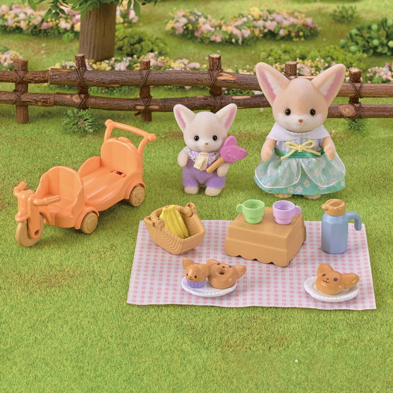 Sylvanian Families Sunny Picnic Set -Fennec Fox Sister & Baby / ชุดเฟนเนกฟอกซ์ซันนี่ปิกนิก