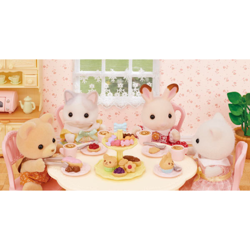 Sylvanian Families Sweets Party Set / ซิลวาเนียน แฟมิลี่ ชุดปาร์ตี้ขนมหวาน