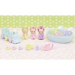 Sylvanian Families Triplets Baby Bathtime Set / ซิลวาเนียน แฟมิลี่ ชุดอาบน้ำแฝดสาม