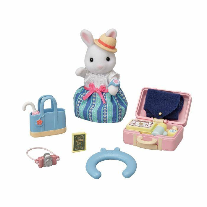 Sylvanian Families Weekend Travel Set -Snow Rabbit Mother  / ซิลวาเนียน ชุดท่องเที่ยวคุณแม่ไวท์แรบบิท