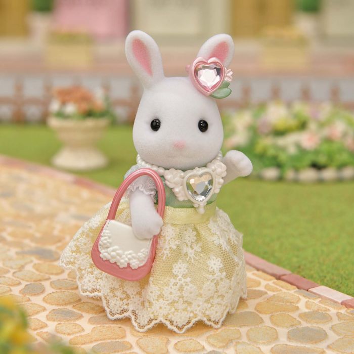 Sylvanian Fashion Play Set -Jewels & Gems Collection/ ซิลวาเนียน แฟมิลี่ แฟชั่นเพลย์เซ็ต ไวท์แรบบิทและเครื่องประดับ