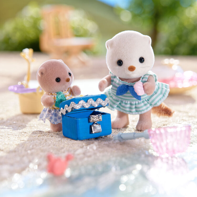 Sylvanian Families  Sea Otter Sisters-Splashy Snorkel Set- / ซิลวาเนียน แฟมิลี่ ชุดพี่น้องนากทะเล และของเล่นชายหาด