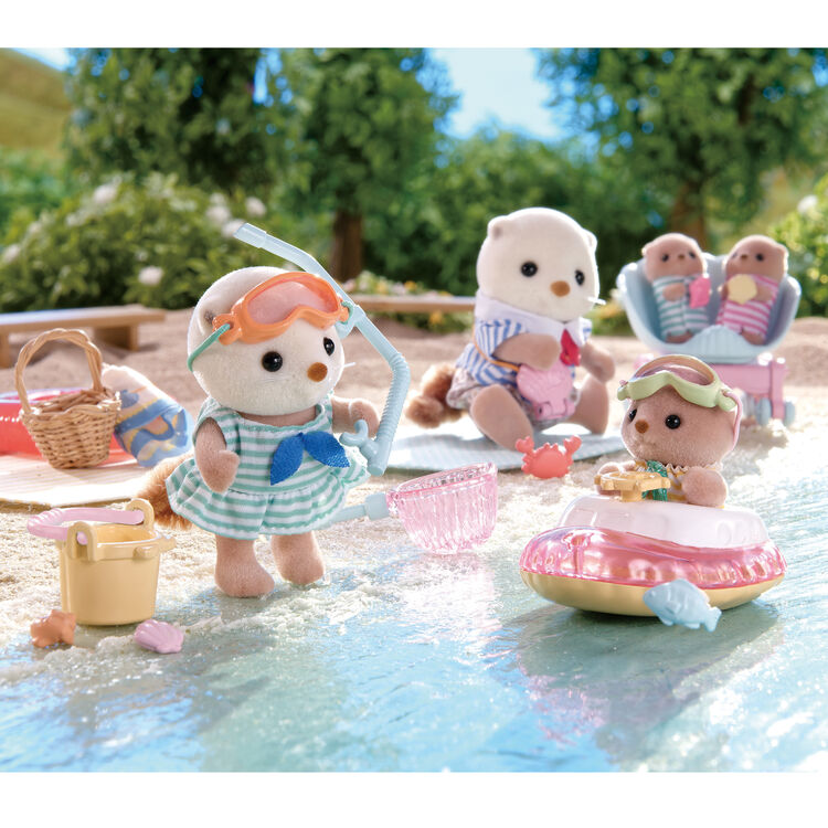 Sylvanian Families  Sea Otter Sisters-Splashy Snorkel Set- / ซิลวาเนียน แฟมิลี่ ชุดพี่น้องนากทะเล และของเล่นชายหาด