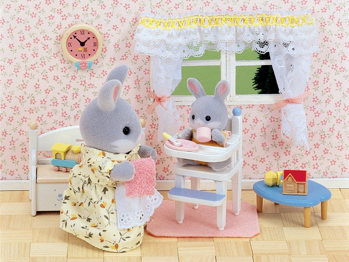 Sylvanian Families Baby High Chair / ซิลวาเนียน แฟมิลี่ เก้าอี้สูงสำหรับเบบี้