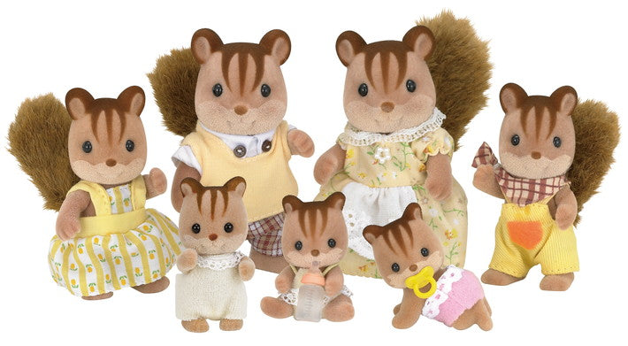 Sylvanian Families Walnut Squirrel Family / ซิลวาเนียน แฟมิลี่ ครอบครัวกระรอกวอลนัท