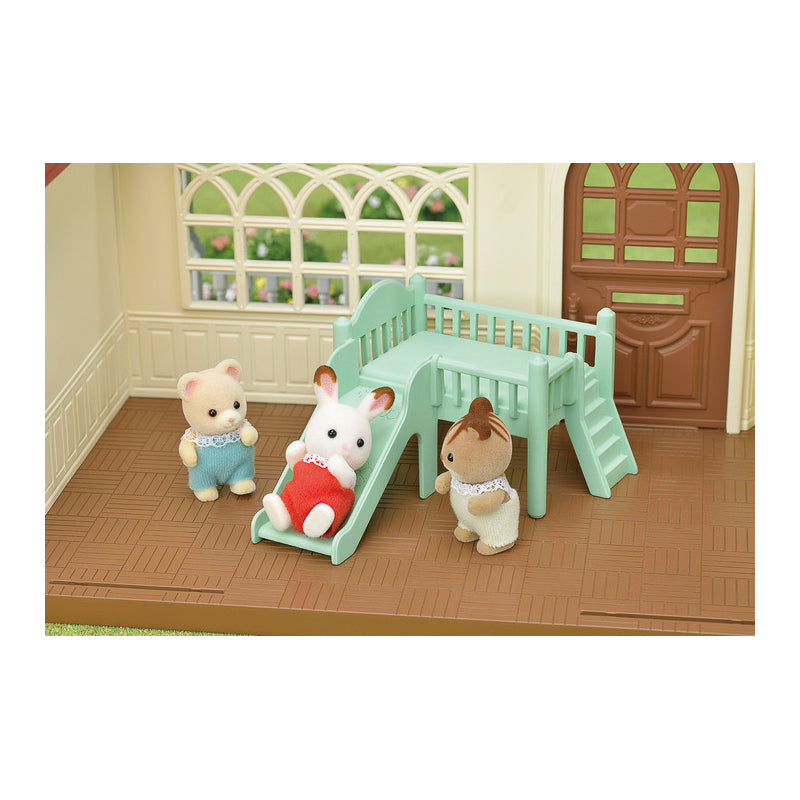 Sylvanian Families Sweet Raspberry Home / ซิลวาเนียน แฟมิลี่ บ้านสวีท ราสเบอร์รี่