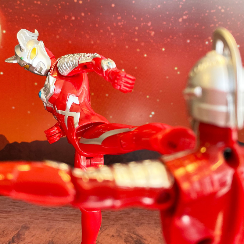 Ultra Action Figure Ultraman Zero (Wild Burst) / อัลตร้าแอคชั่นฟิกเกอร์ อุลตร้าแมน ซีโร่