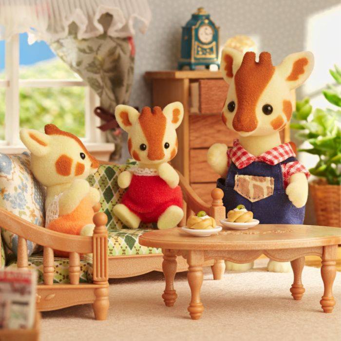 Sylvanian Families Highbranch Giraffe Family / ซิลวาเนียน แฟมิลี่ ครอบครัวยีราฟ